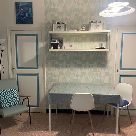 Welcome In The Cozy Blue Nest Pedestrian Ментона Экстерьер фото